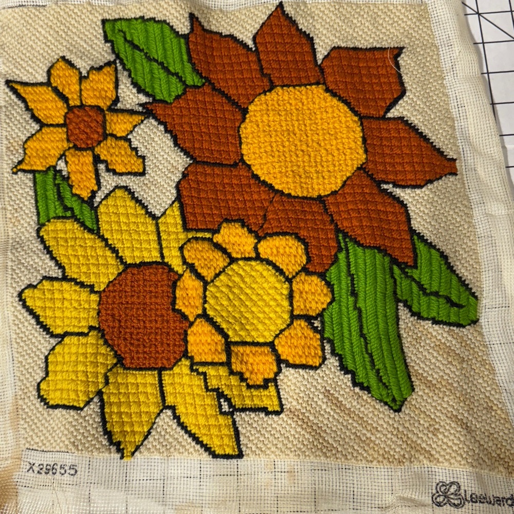 Vintage 1970s Leewards Needlepoint Sunflower Panel – Completed Retro Floral